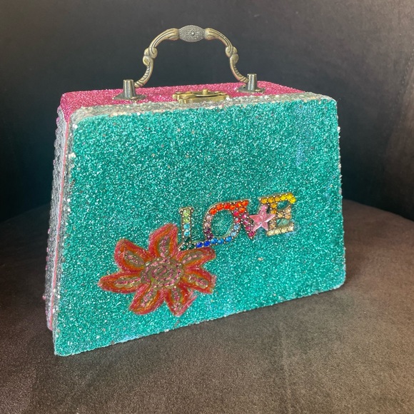 Artist Made “Spring Me” Clutch - Picture 2 of 4